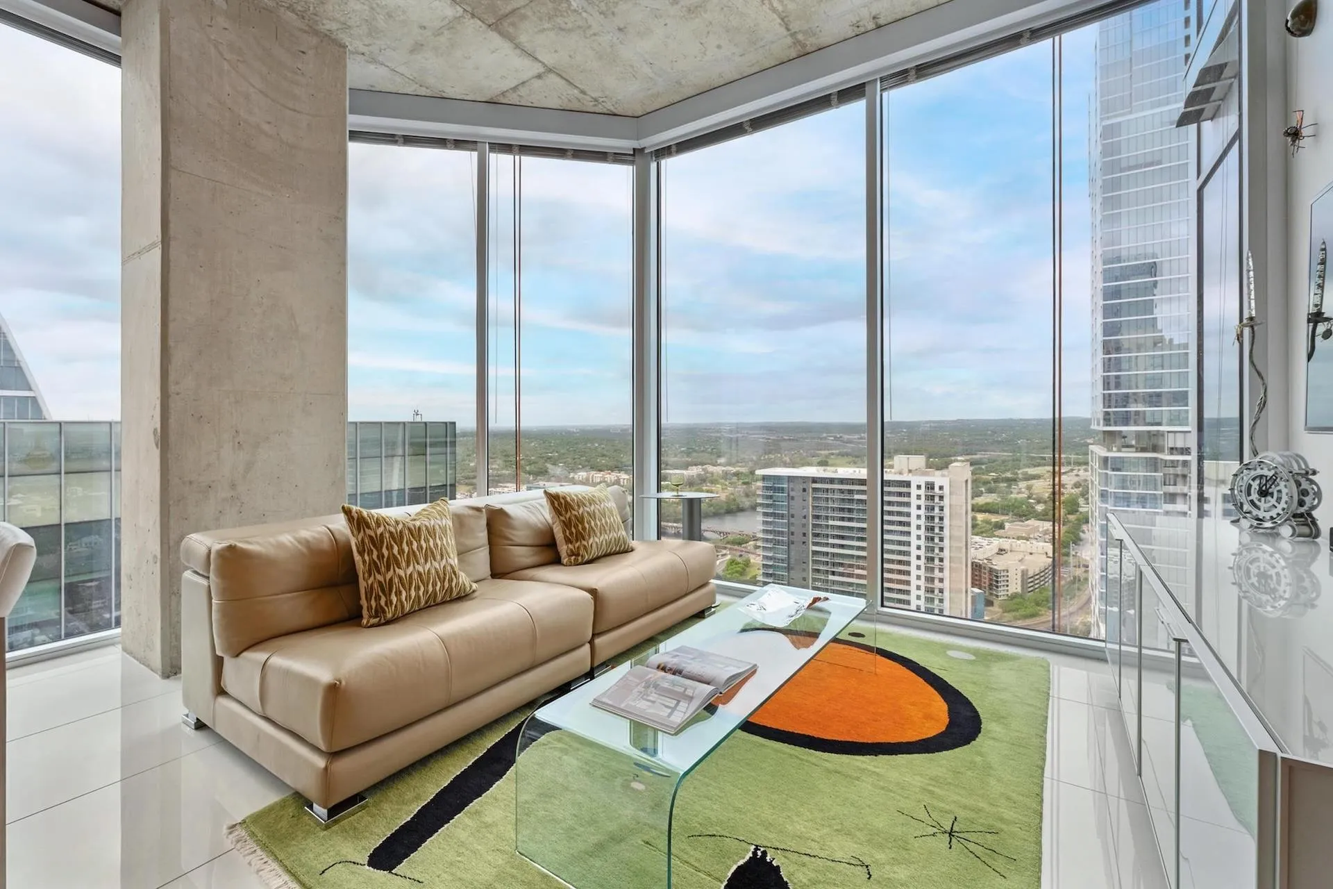 Photo 2 of 360 NUECES ST #3602