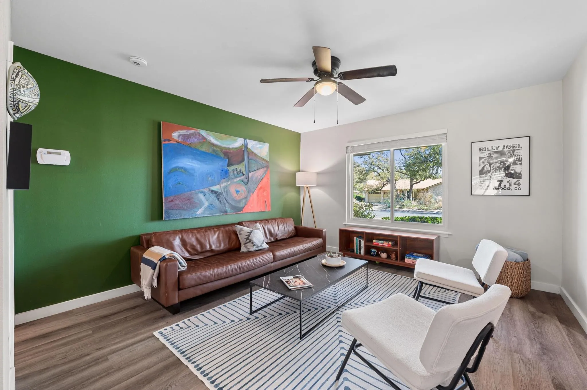 Photo 3 of 2307 WHITESTONE DR