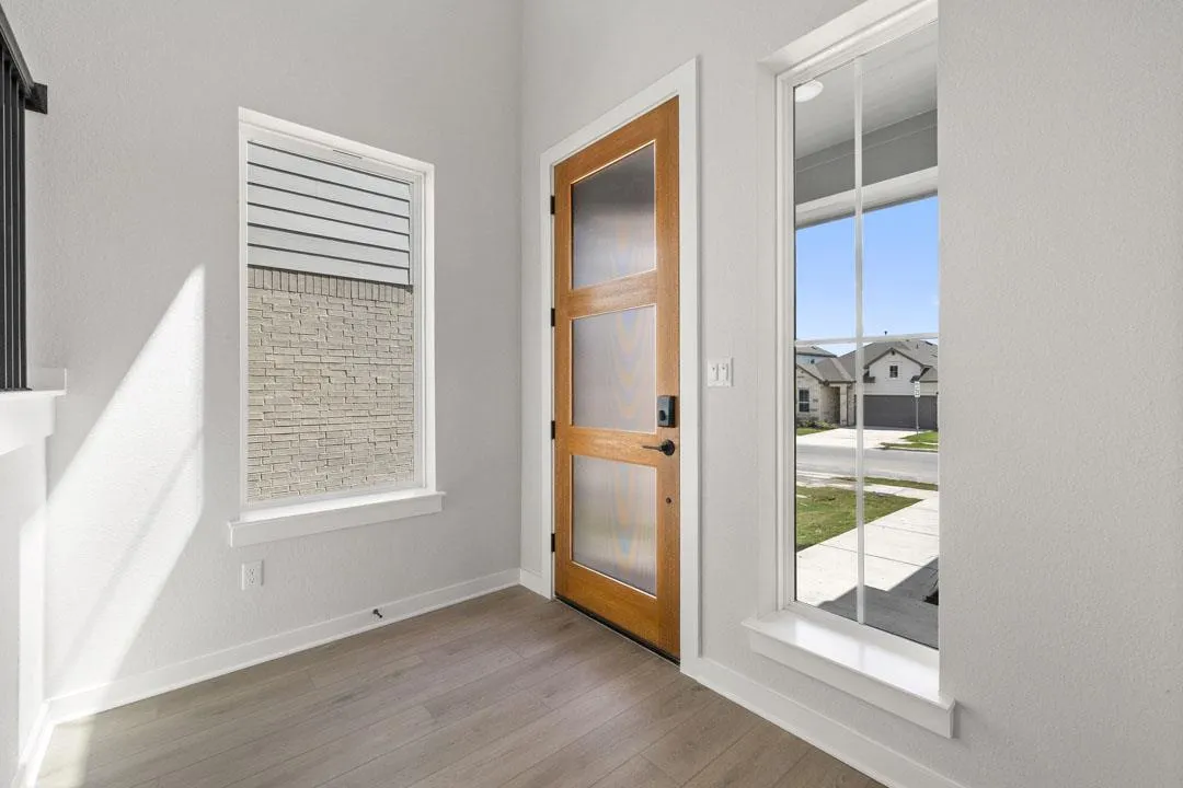 Photo 5 of 592 DARLEY OAK DRIVE NONE