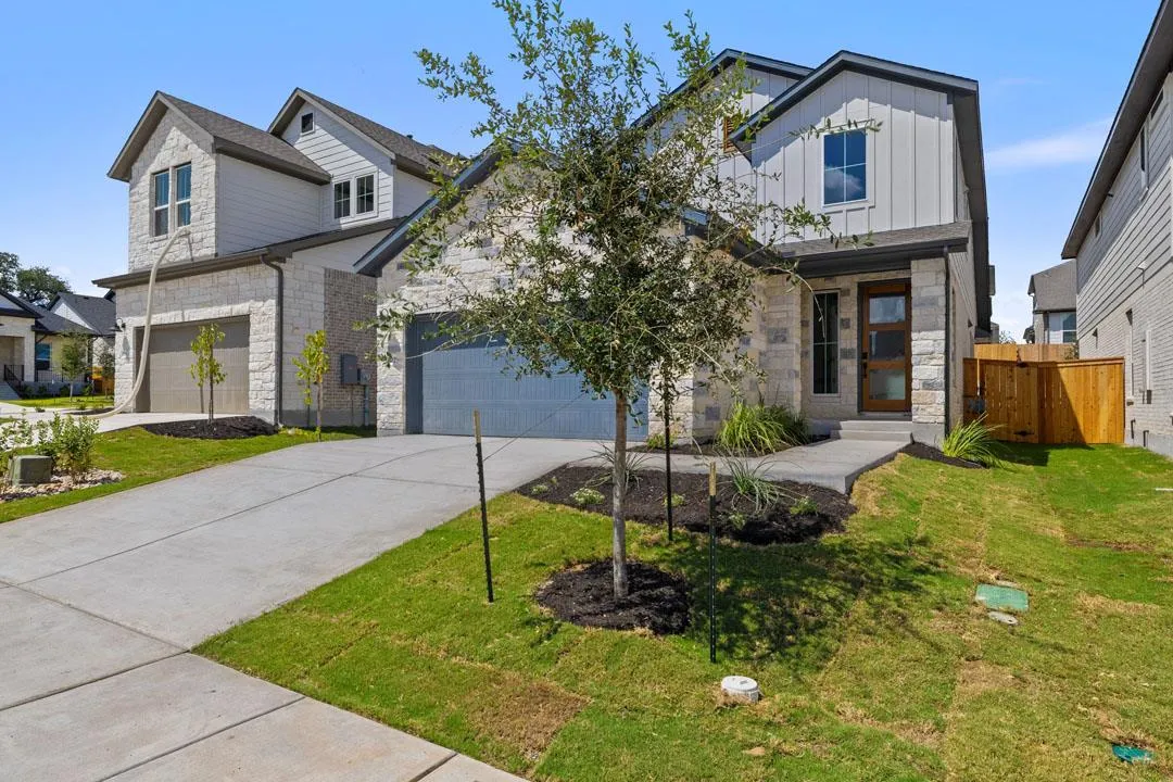 Photo of 592 DARLEY OAK DRIVE, Dripping Springs, TX, 78620