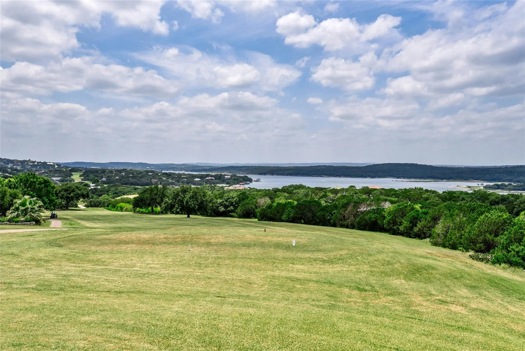 Photo 4 of 21118 HIGHLAND LAKE DR #2
