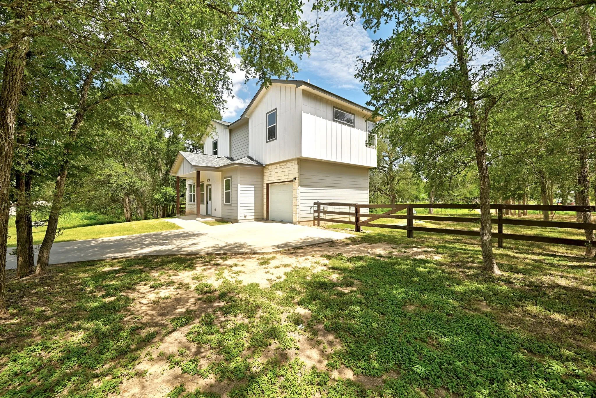 Photo 3 of 354 LAMALOA LN