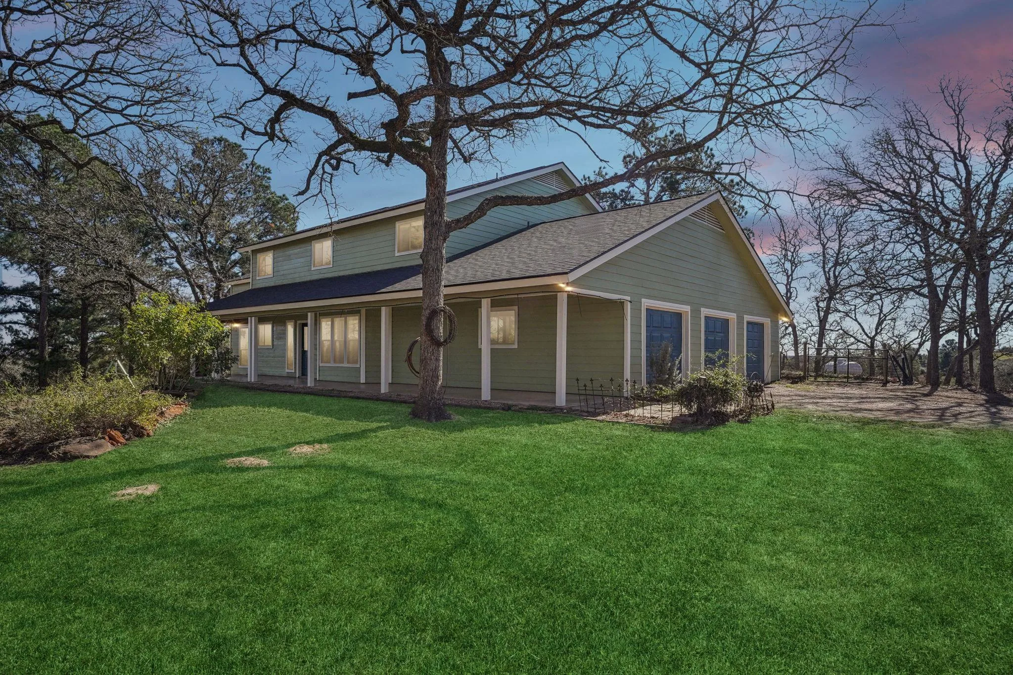 Photo of 407 COUNTRY LN, Mc Dade, TX, 78650