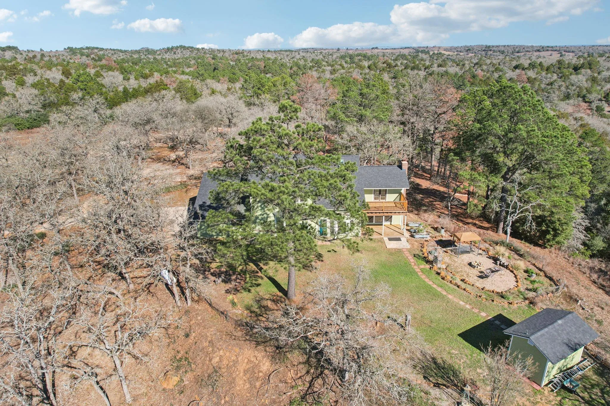 Photo 4 of 407 COUNTRY LN