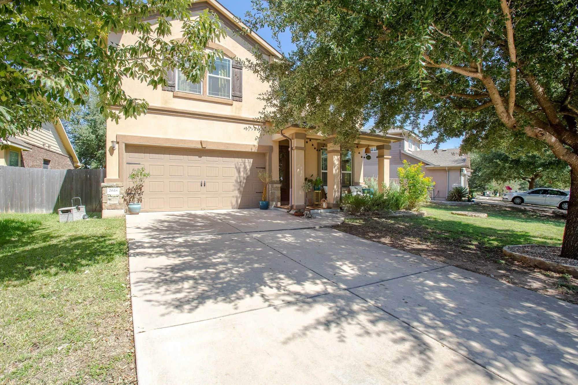 Photo 2 of 2618 GARLIC CREEK DR