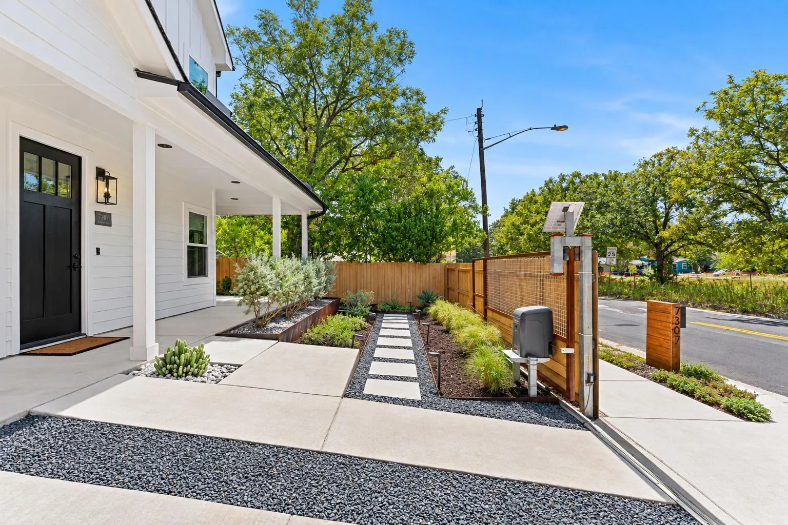 Photo 5 of 7307 NORTHCREST BLVD #2