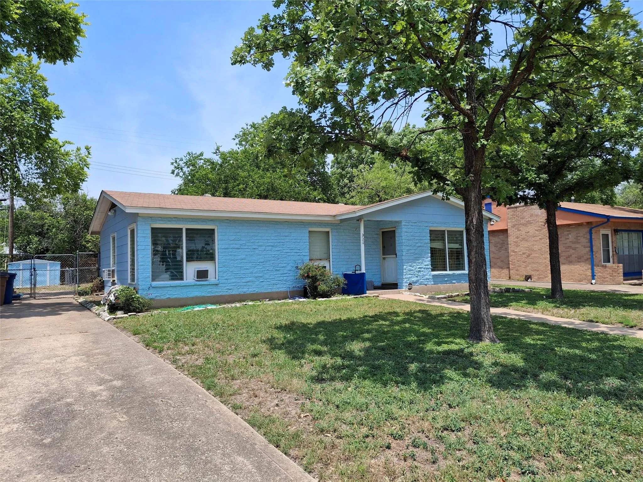 Photo of 7520 DELAFIELD LN, Austin, TX, 78752