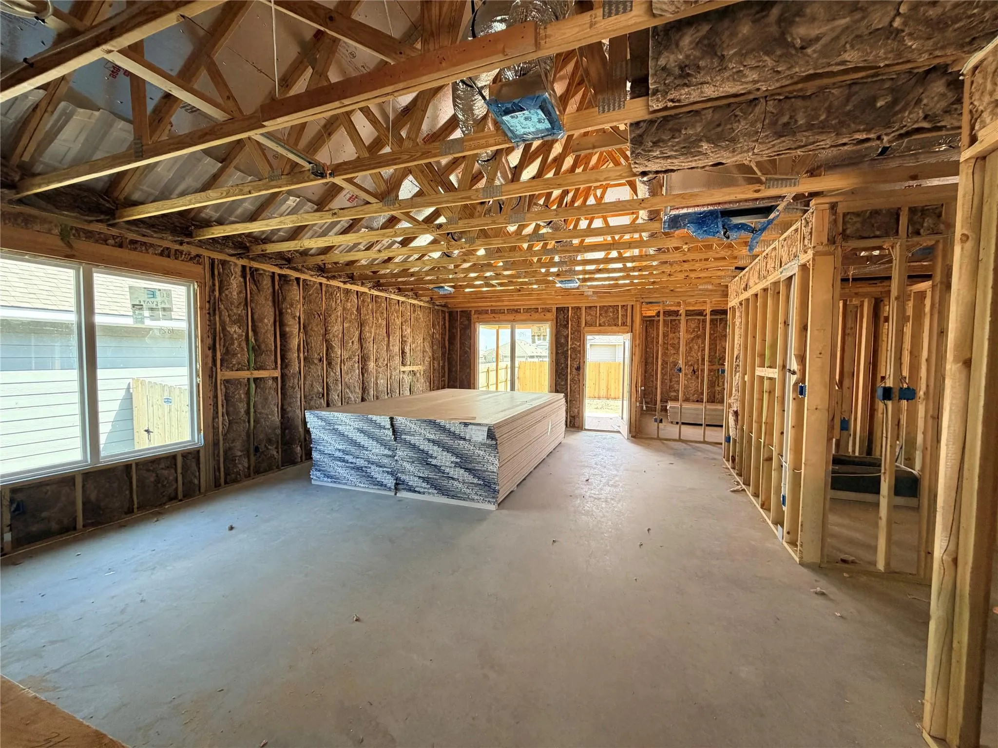 Photo 3 of 300 BOATRIGHT BLVD