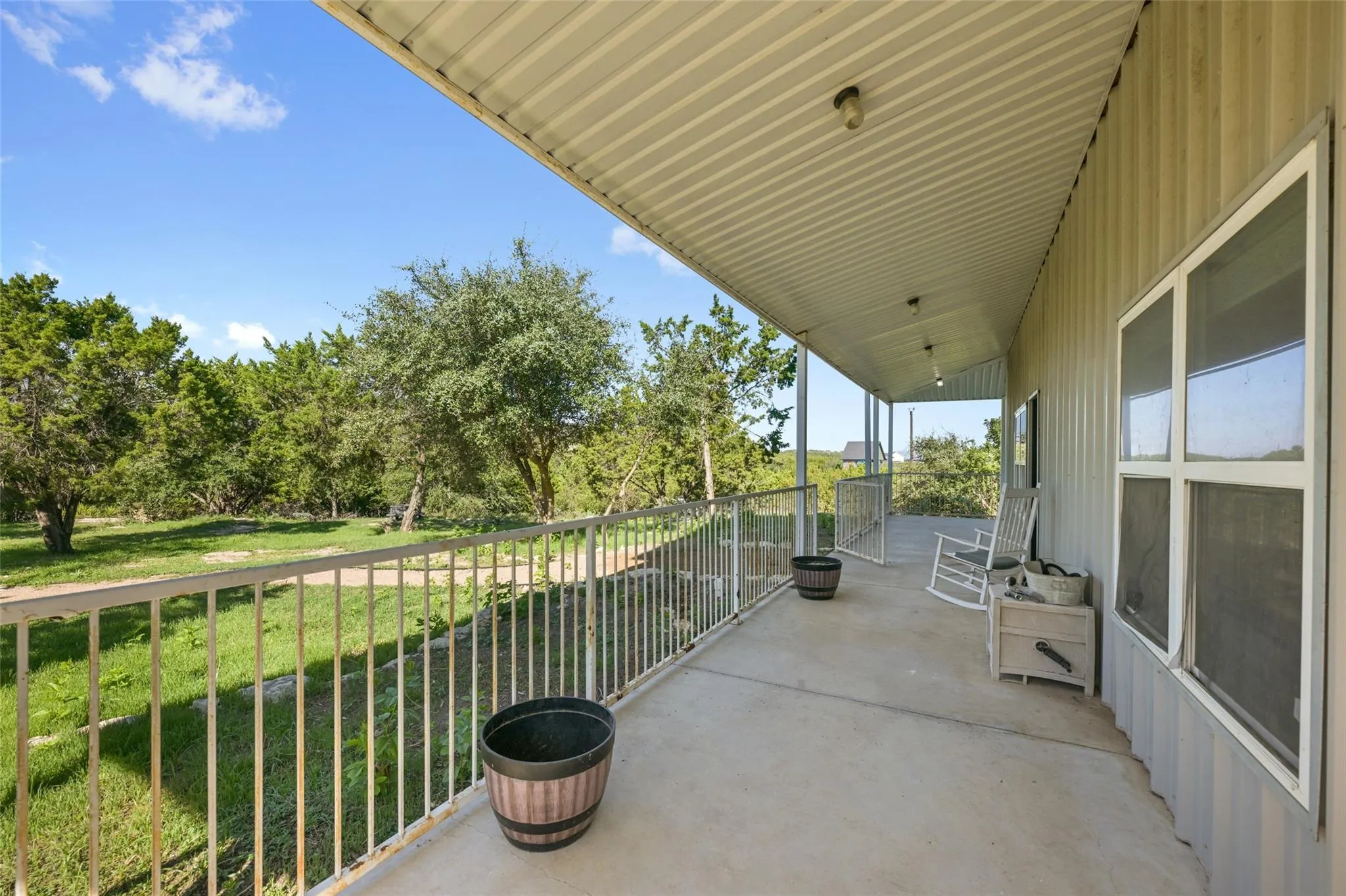 Photo 3 of 1101 ROY CREEK TRL