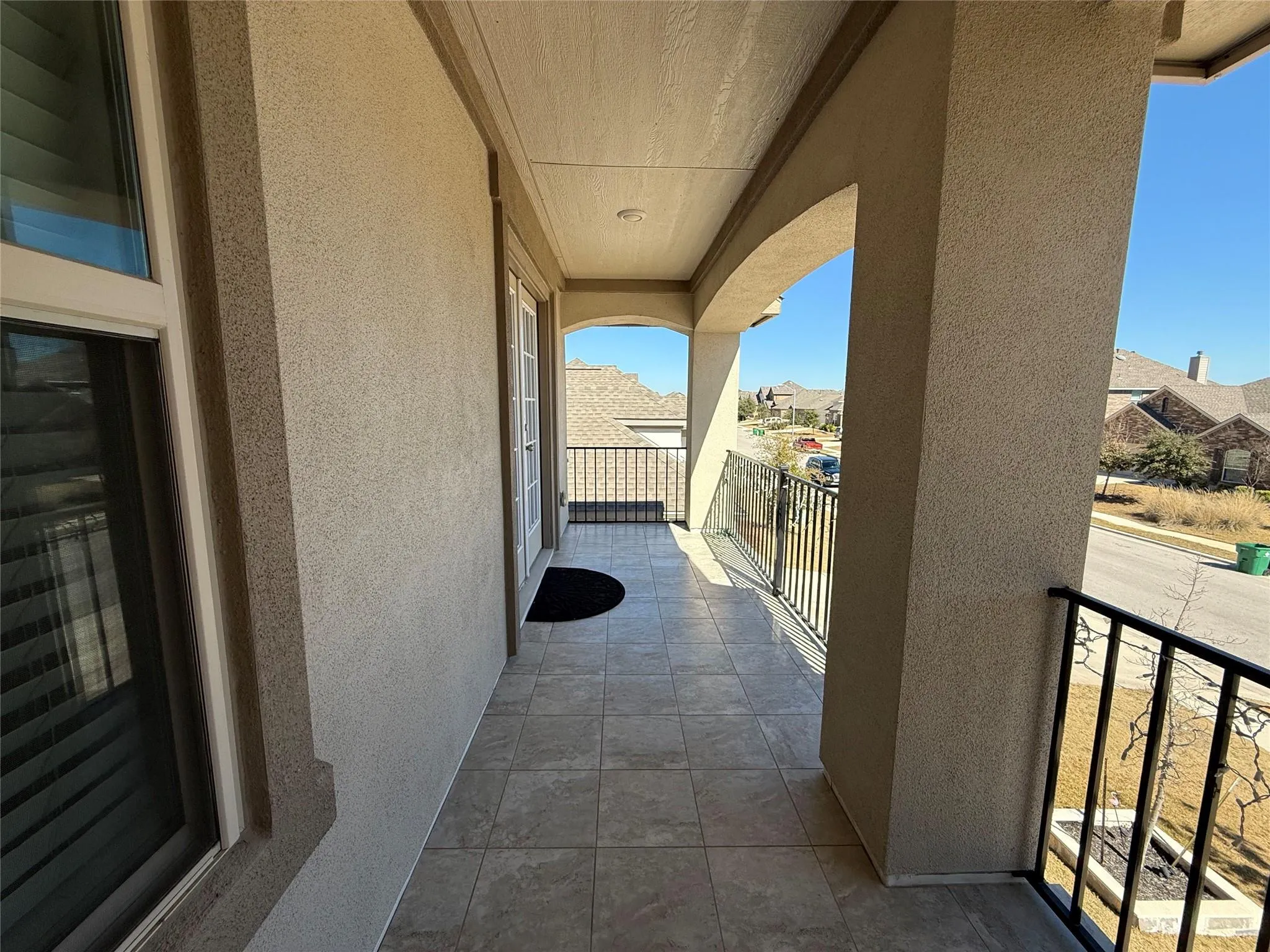 Photo 5 of 17220 BORROMEO AVE