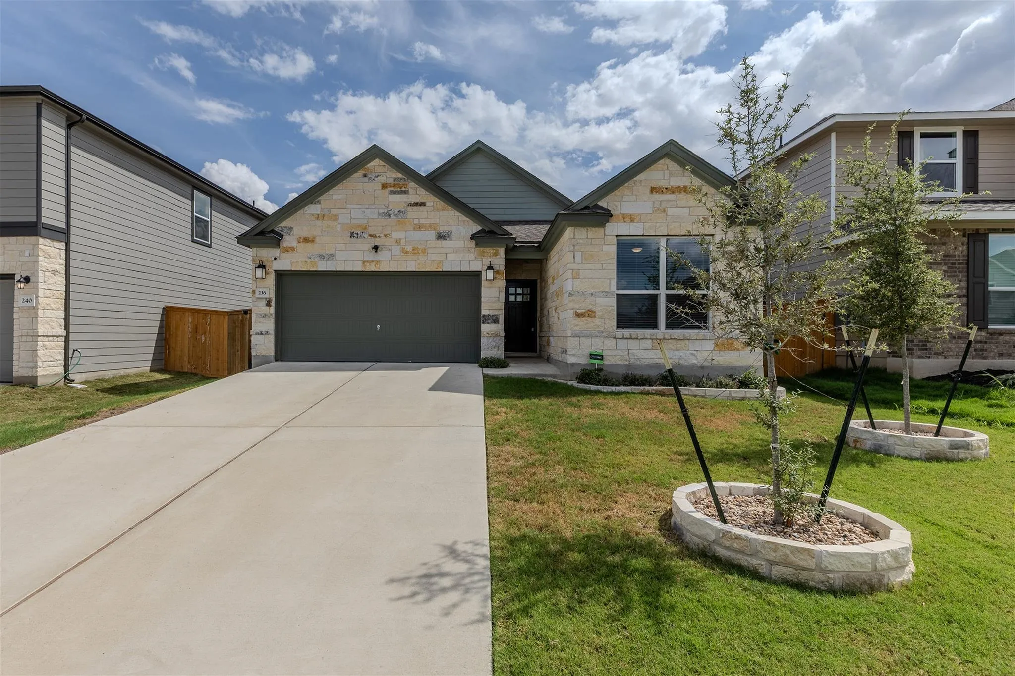 Photo of 236 COLONEL MCNALLY LOOP, Jarrell, TX, 76537