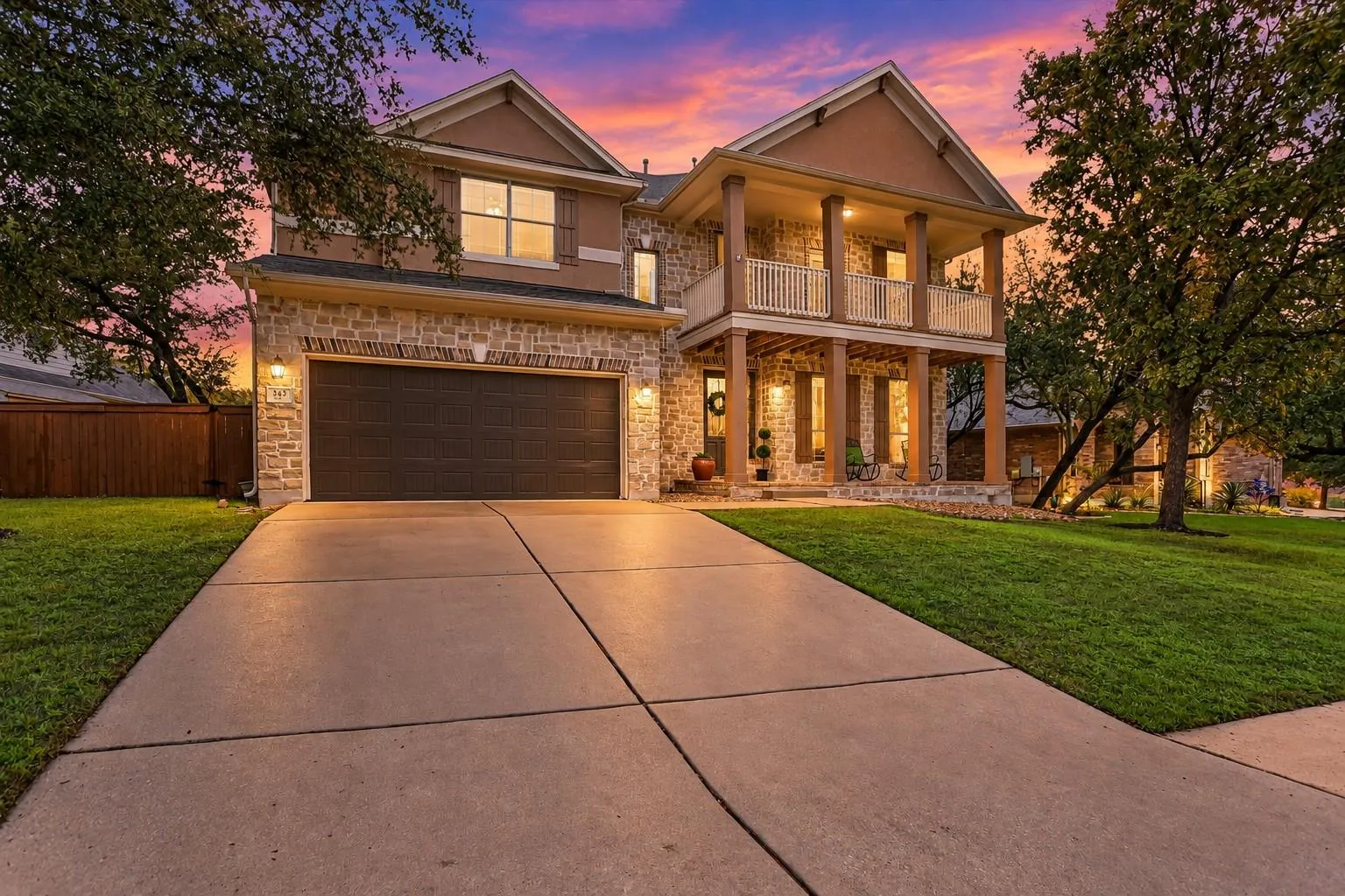 Photo of 343 DRURY LN, Austin, TX, 78737