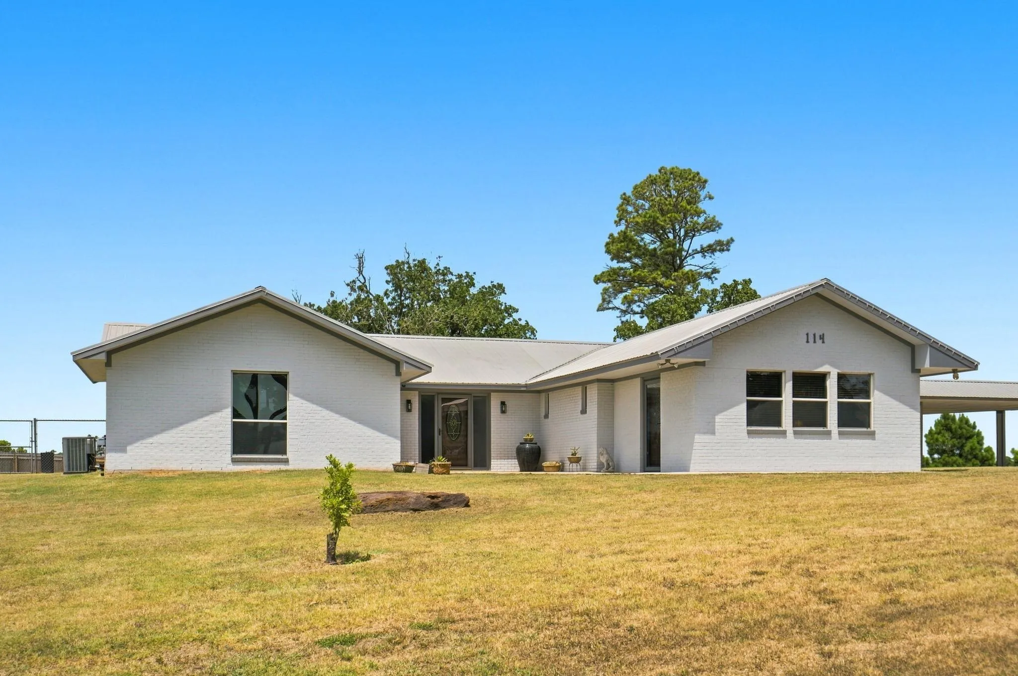 Photo of 114 PINEDALE DR, Bastrop, TX, 78602
