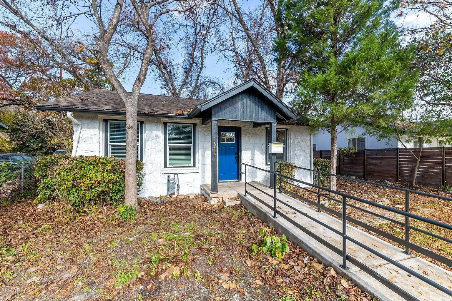 Photo of 1614 HOLLY ST, Austin, TX, 78702