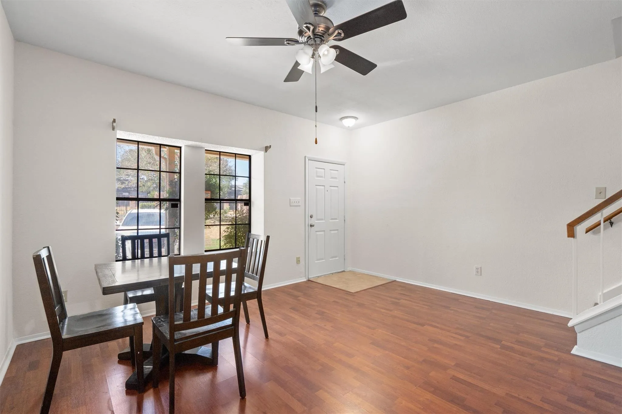 Photo 2 of 11901 SWEARINGEN DR #63