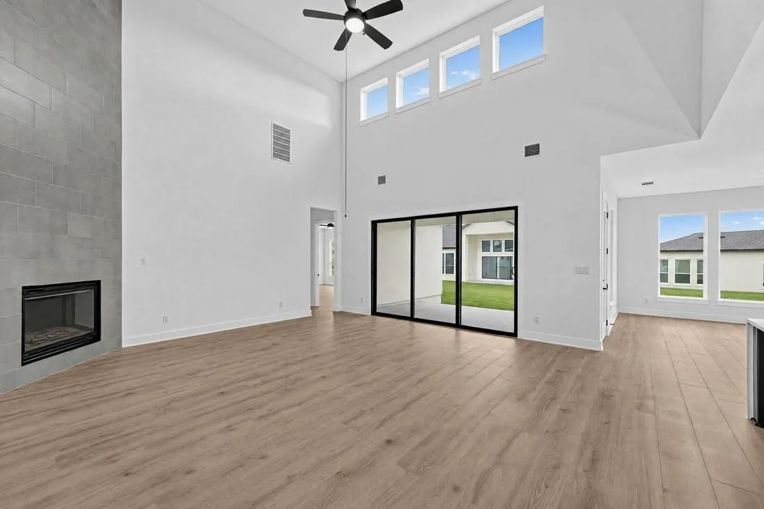 Photo 3 of 2536 CHIAVARI WAY