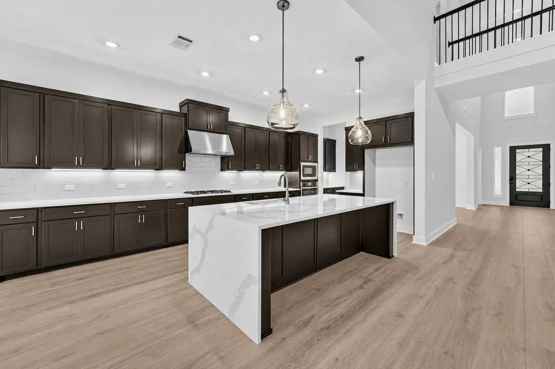 Photo 2 of 2536 CHIAVARI WAY