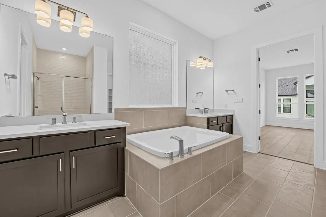 Photo 4 of 2536 CHIAVARI WAY