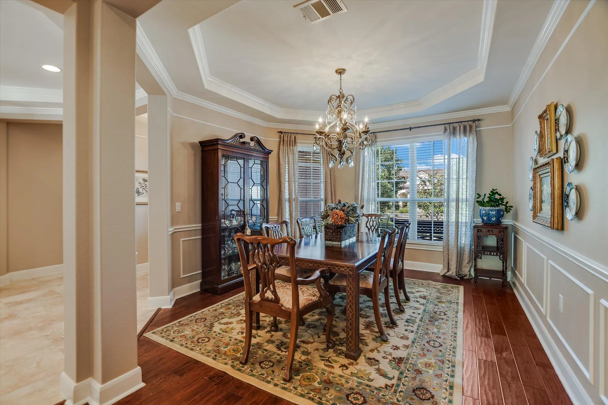 Photo 5 of 214 GOOSE ISLAND DR