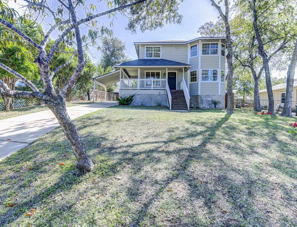 Photo 2 of 4805 BROOK CREEK CV
