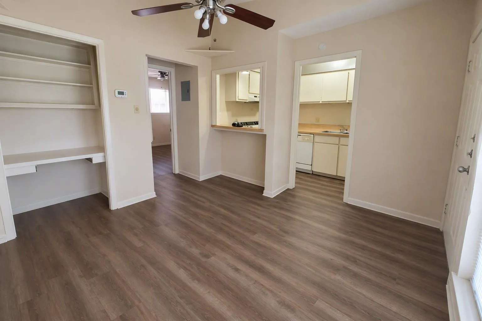 Photo 3 of 3000 GUADALUPE ST #305
