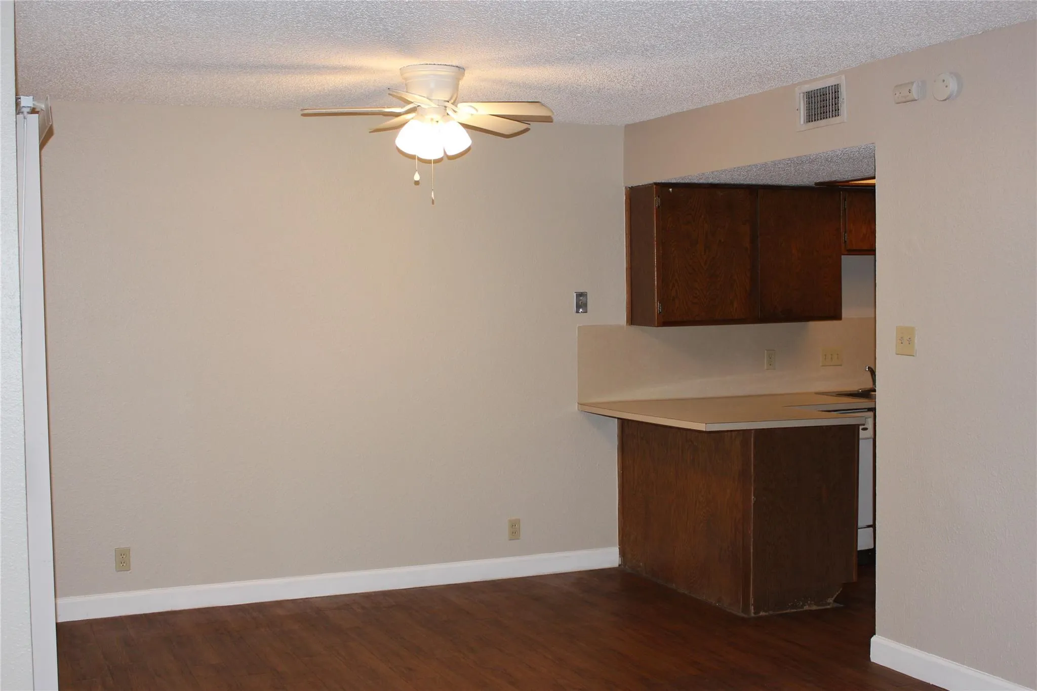 Photo 4 of 8418 FATHOM CIR #A-104