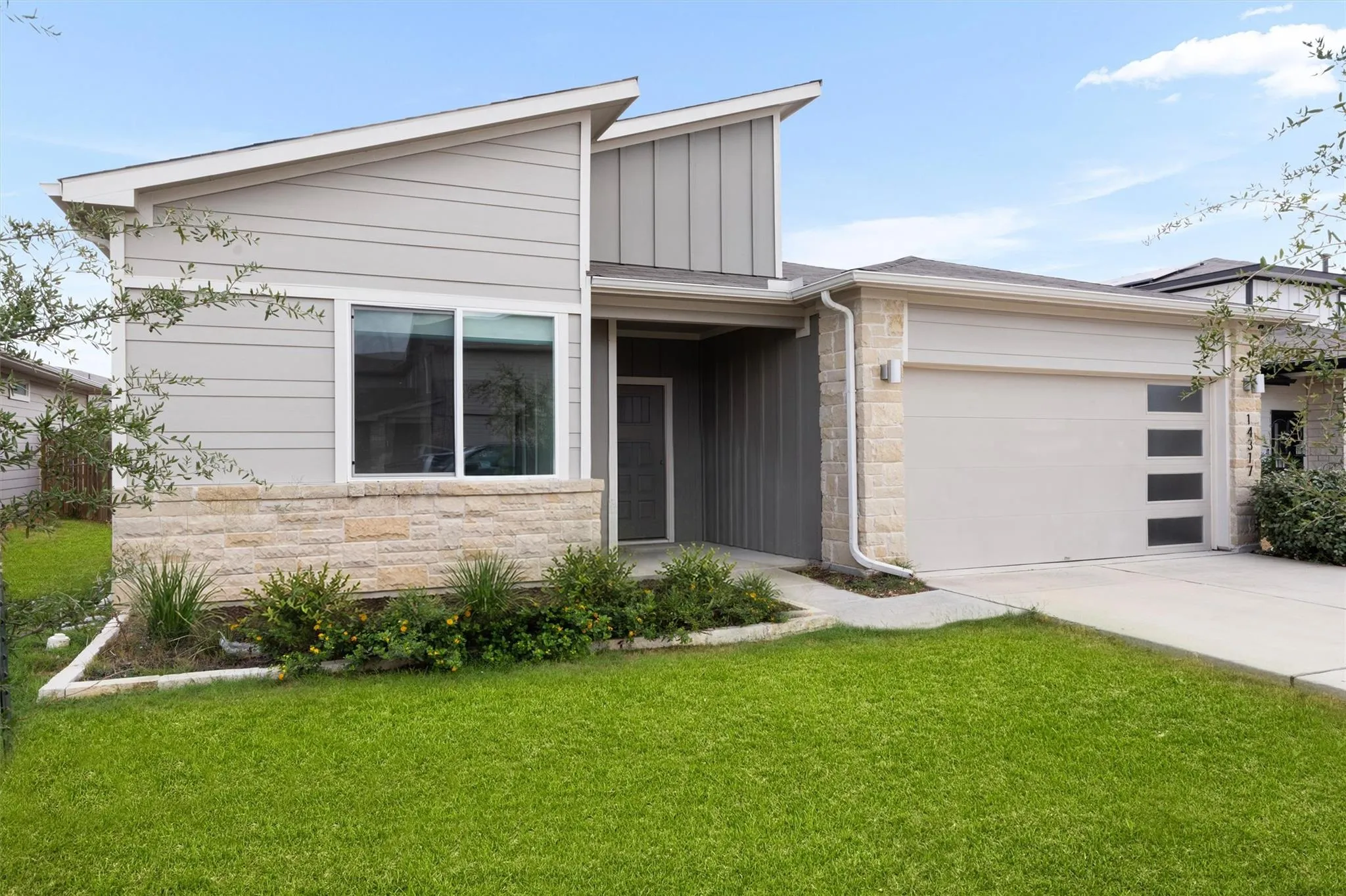 Photo of 14317 CANTARRA DR, Pflugerville, TX, 78660