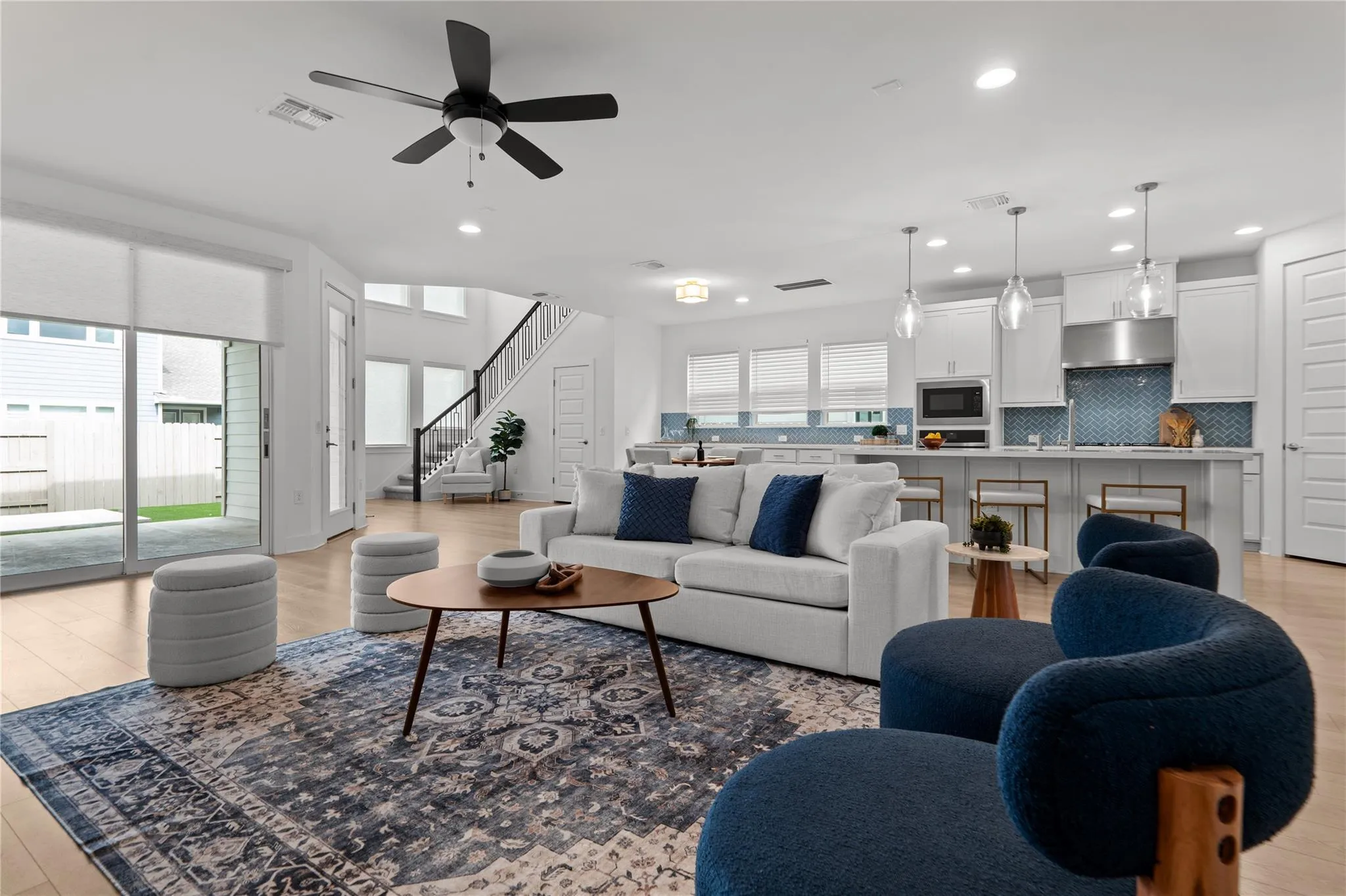 Photo of 7913 EDMONDSON BND, Austin, TX, 78744