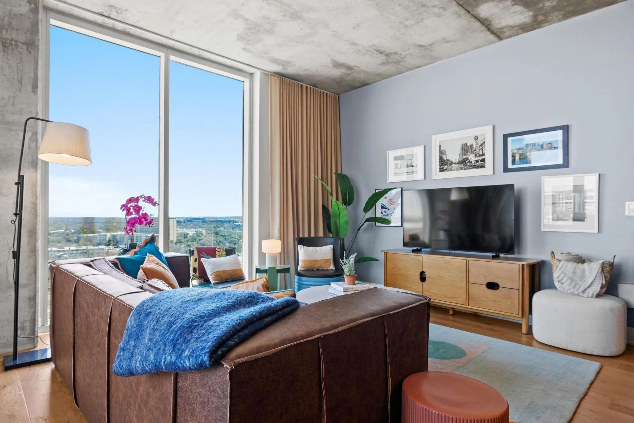 Photo of 48 EAST AVE #1604, Austin, TX, 78701