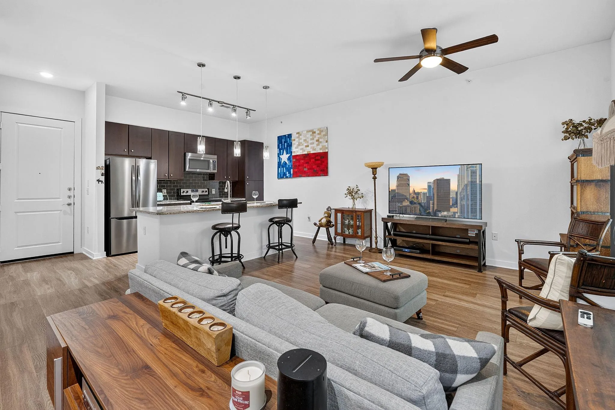 Photo of 1900 BARTON SPRINGS RD #2047, Austin, TX, 78704