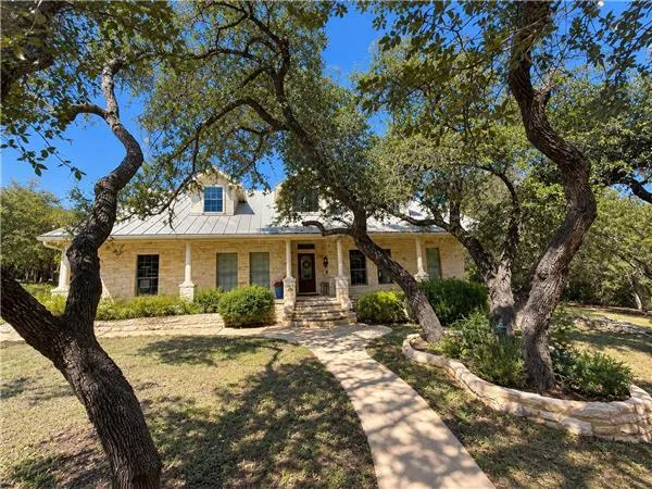 Photo of 801 RAINBOWS END RD, Wimberley, TX, 78676