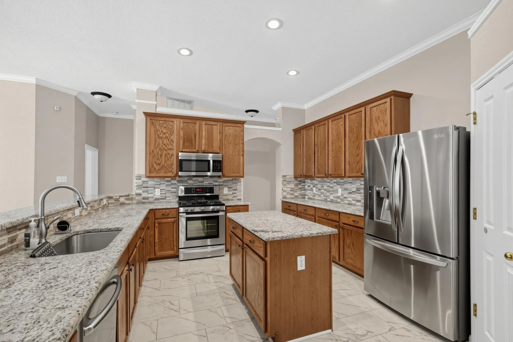 Photo 4 of 18101 GRAFTON GLEN CV