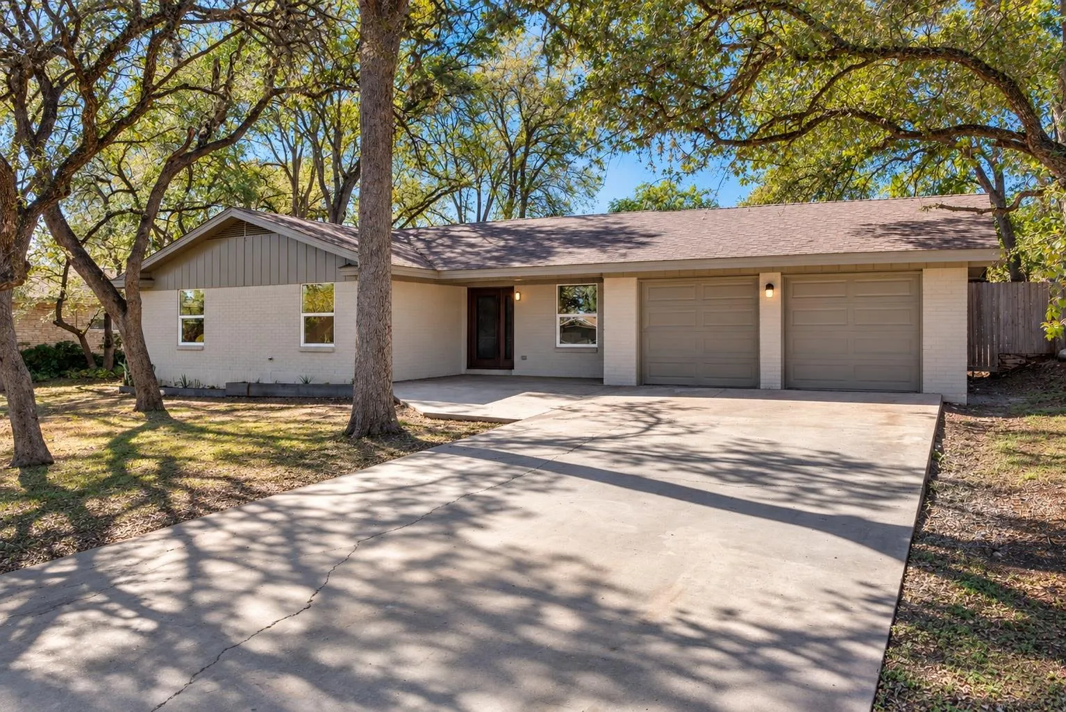 Photo of 5704 PARKWOOD DR, Austin, TX, 78735