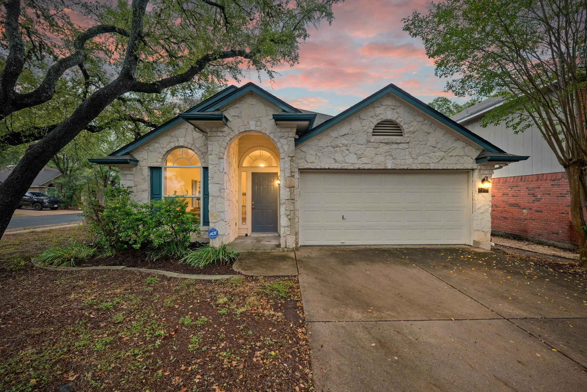 Photo of 2931 COHOBA DR, Austin, TX, 78748