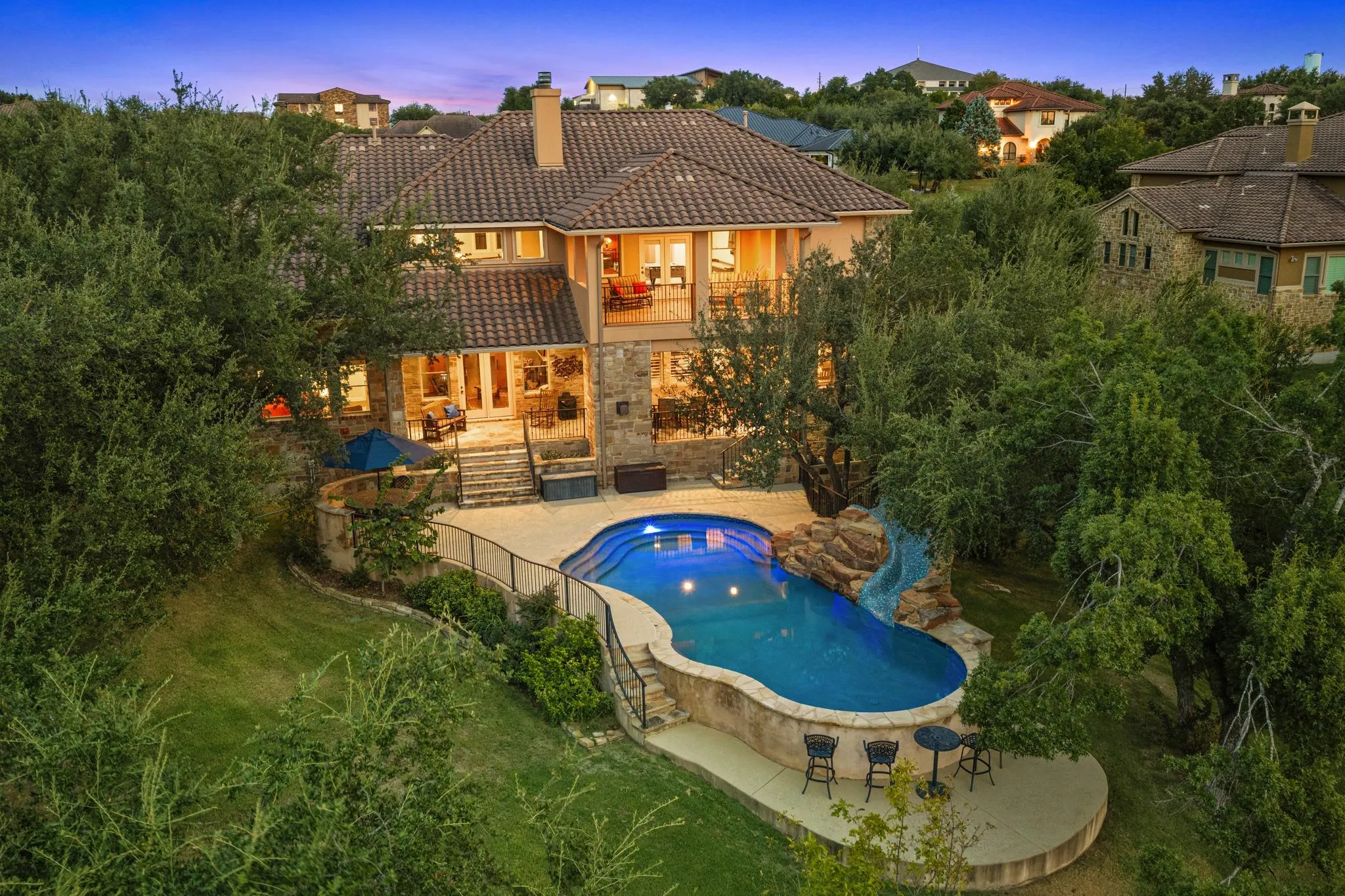 Photo 2 of 104 BELLA STRADA CV