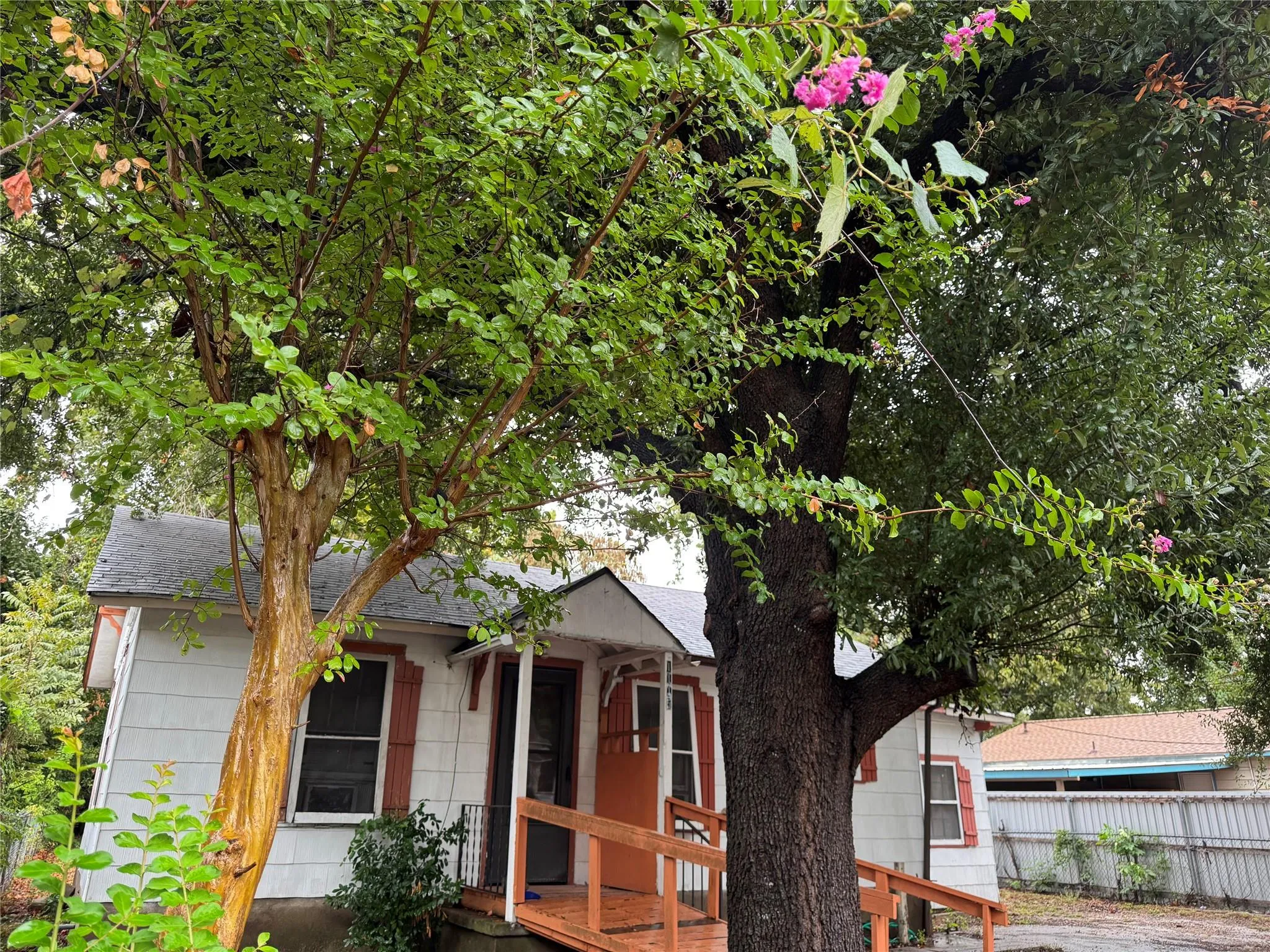 Photo of 1115 KIRK AVE, Austin, TX, 78702