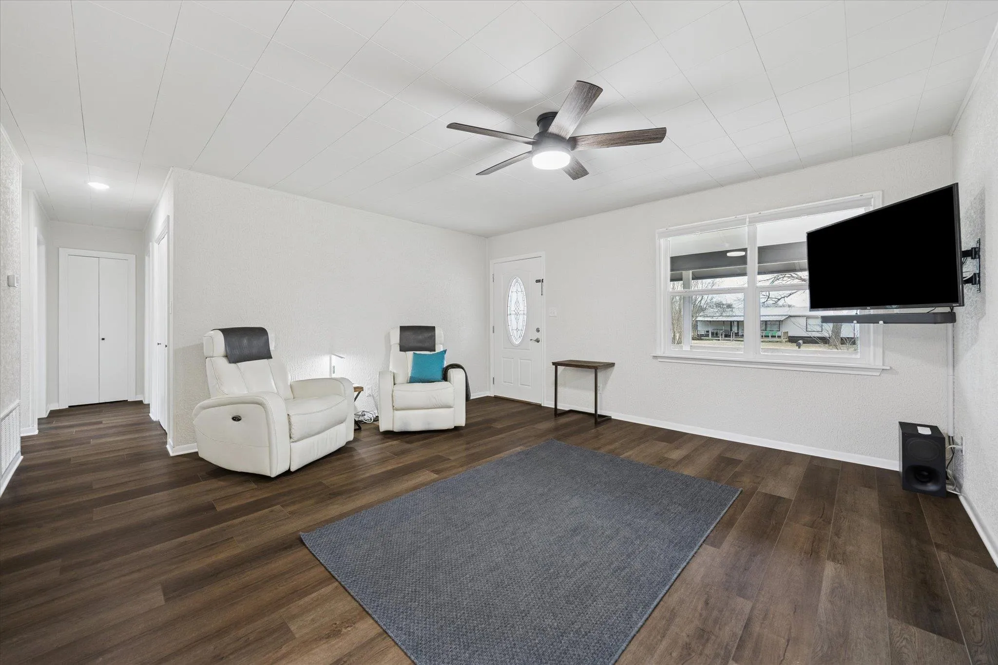 Photo 2 of 210 FALLWELL ST