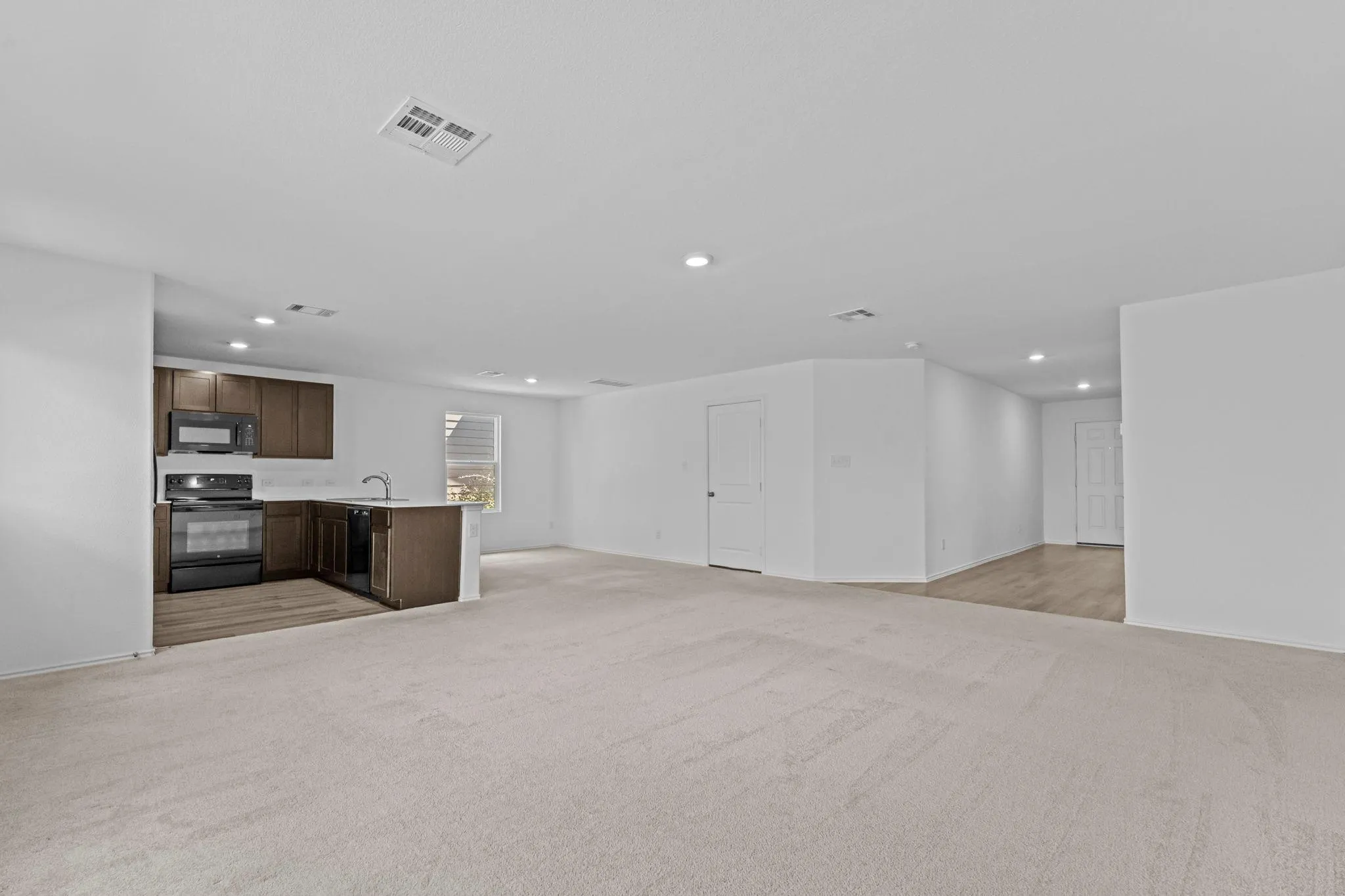 Photo 5 of 113 TEXAS ANGEL WAY