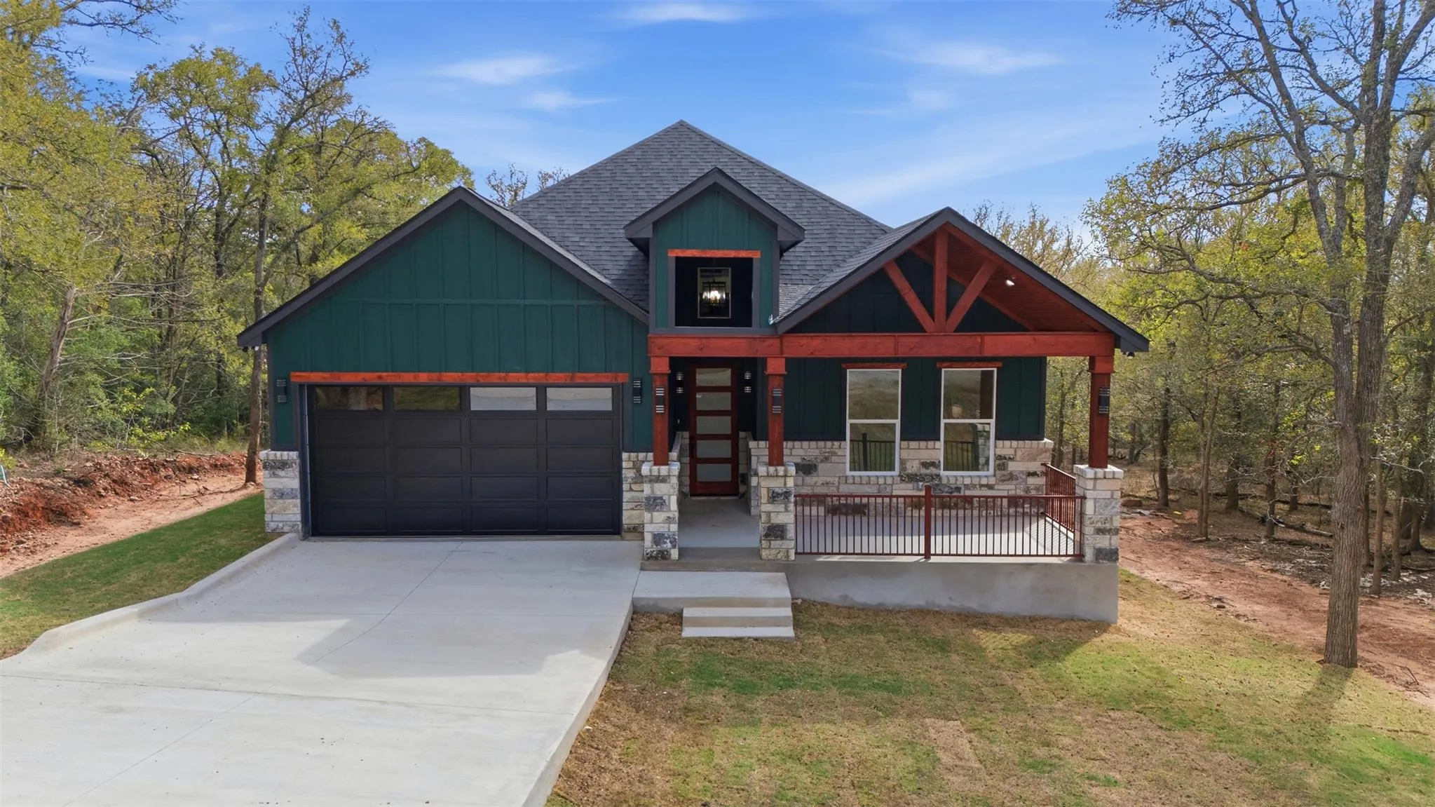 Photo of 157 E KEANAHALULULU LN, Bastrop, TX, 78602