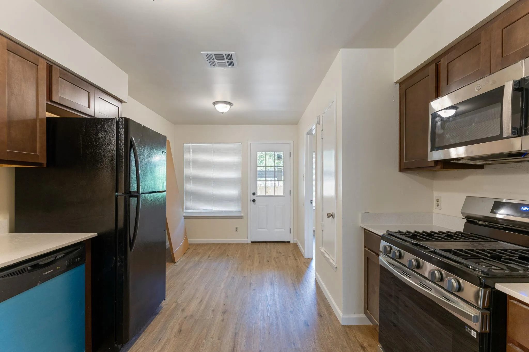 Photo 4 of 7308 SALT SPRINGS DR
