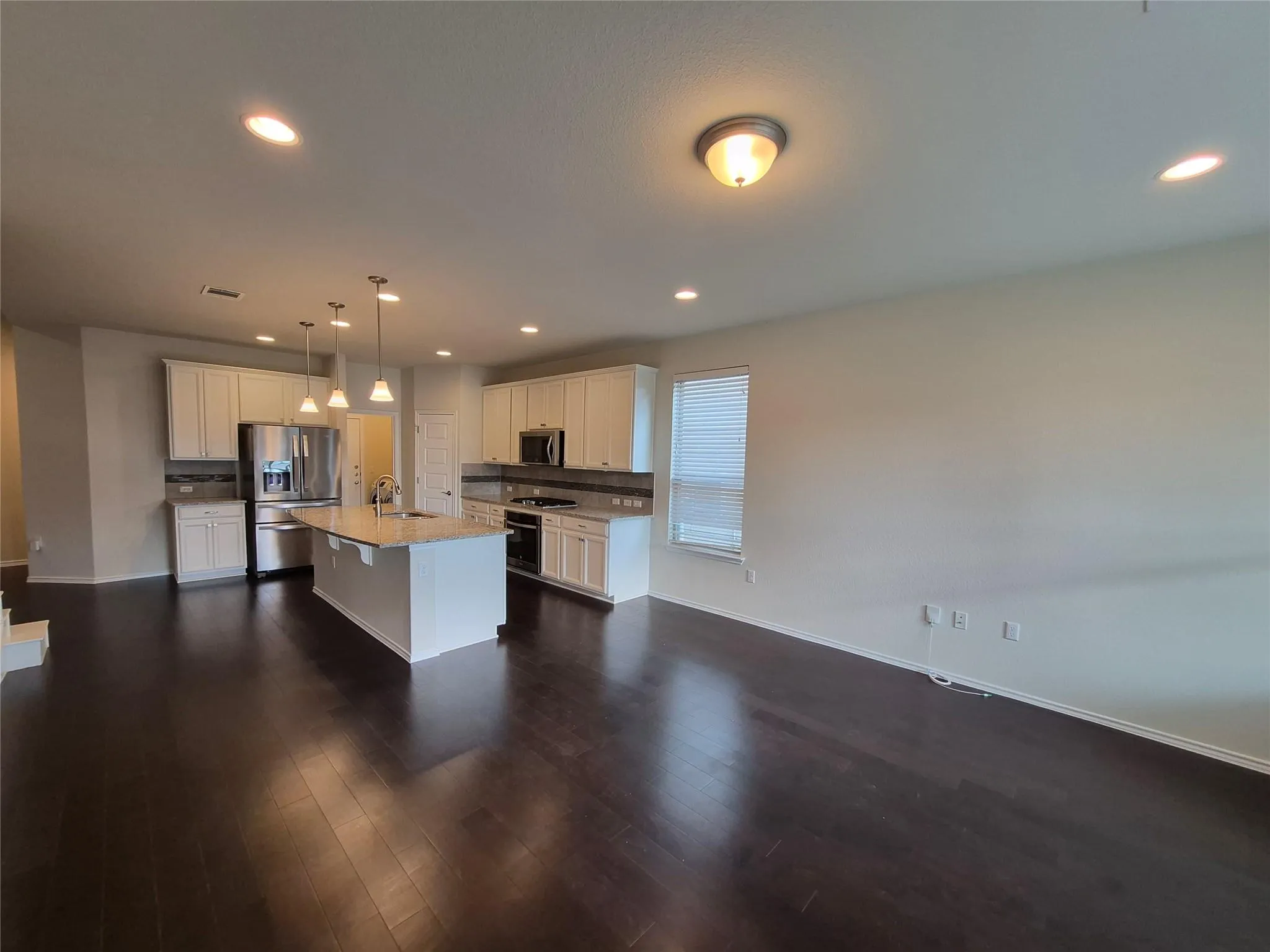 Photo 5 of 14000 OSMAREA DR #77