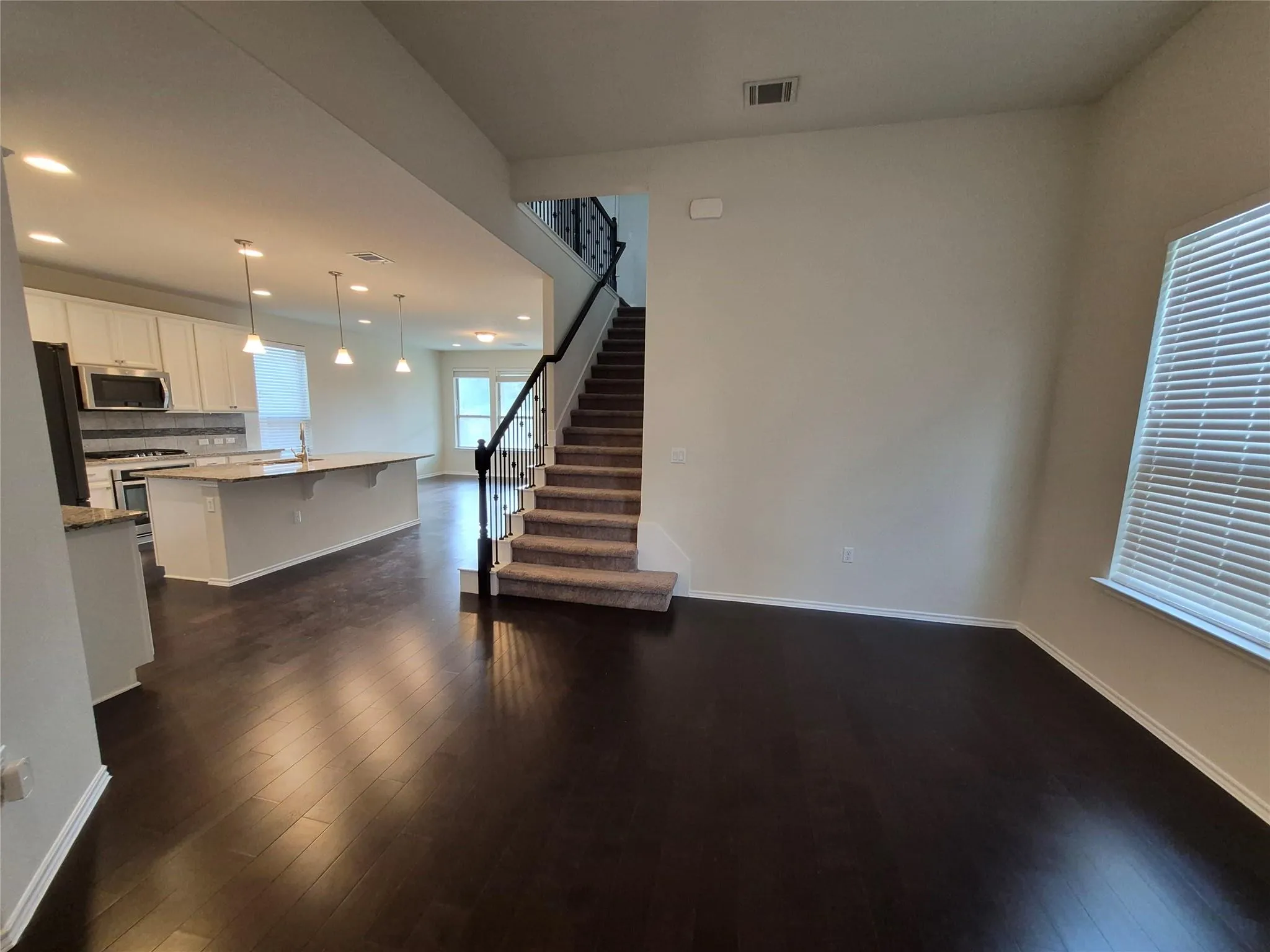 Photo 3 of 14000 OSMAREA DR #77