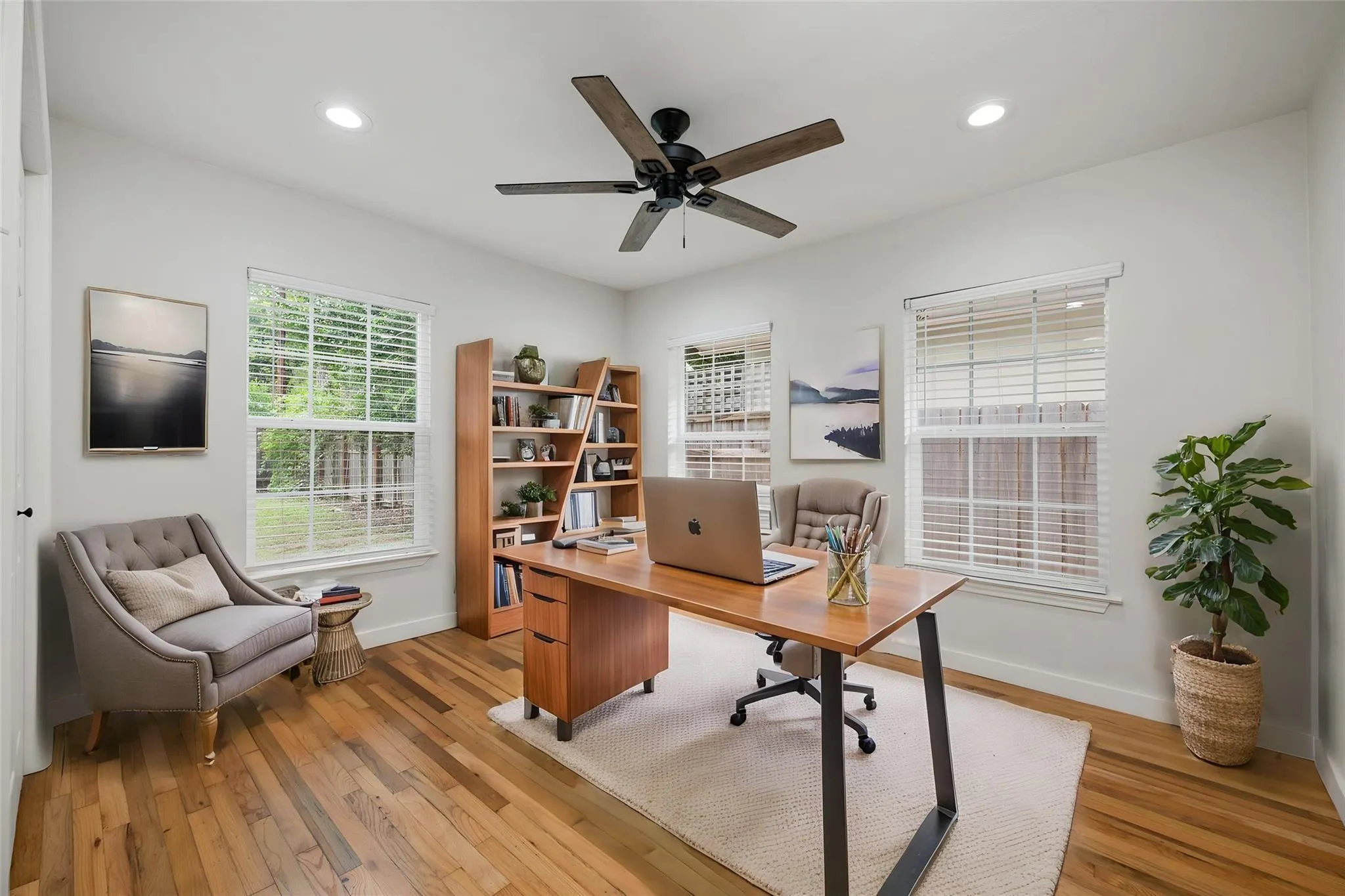 Photo 5 of 1806 MOHLE DR