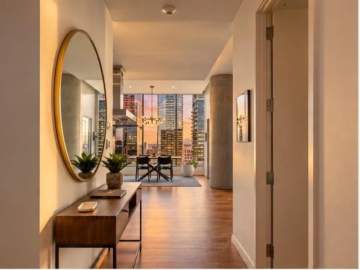 Photo 3 of 210 LAVACA ST #3110