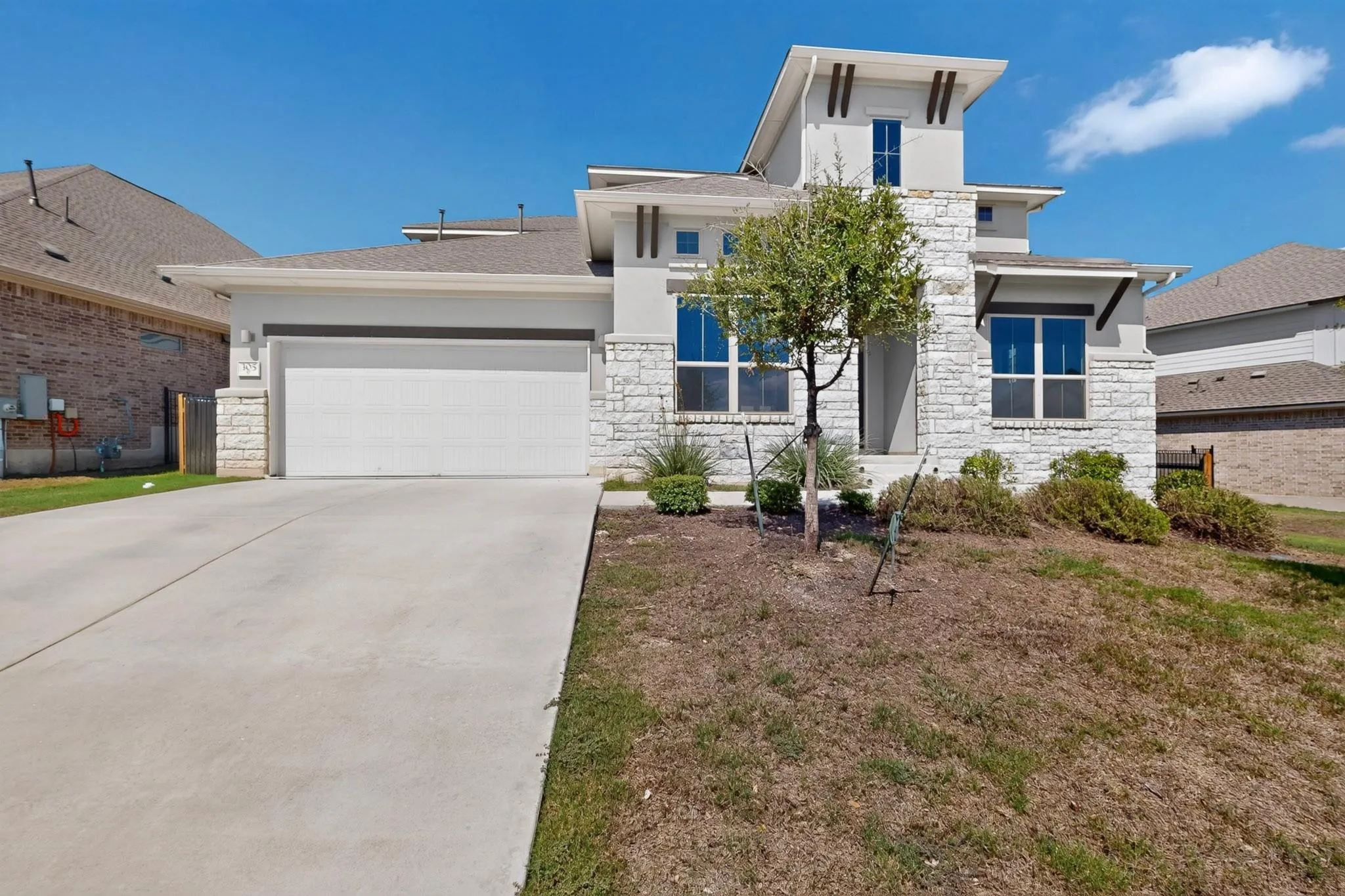 Photo 4 of 305 PALATINO BND