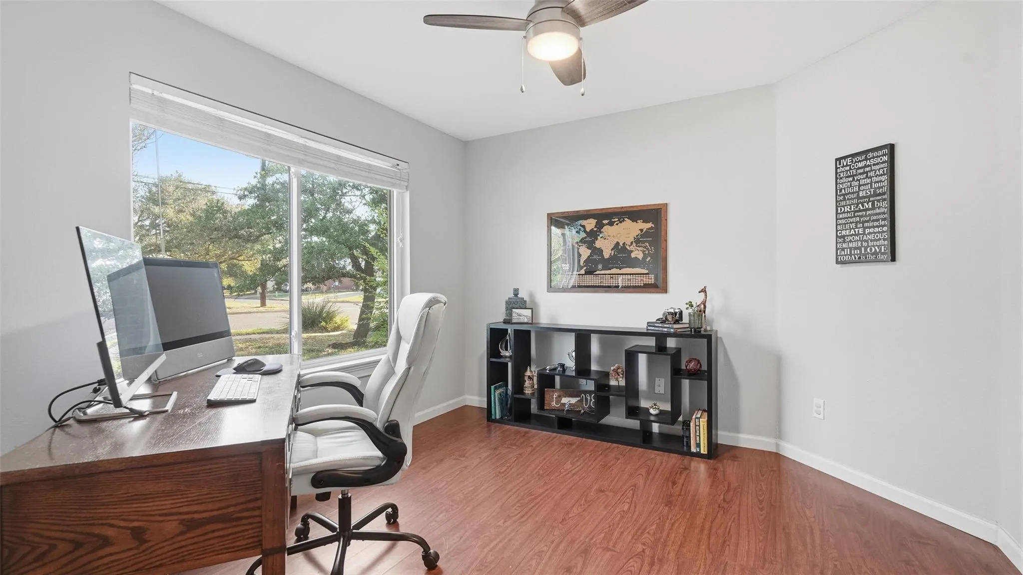 Photo 4 of 5513 KAYVIEW DR