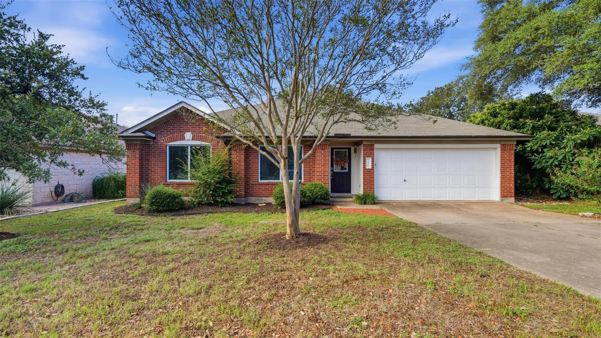 Photo 2 of 5513 KAYVIEW DR