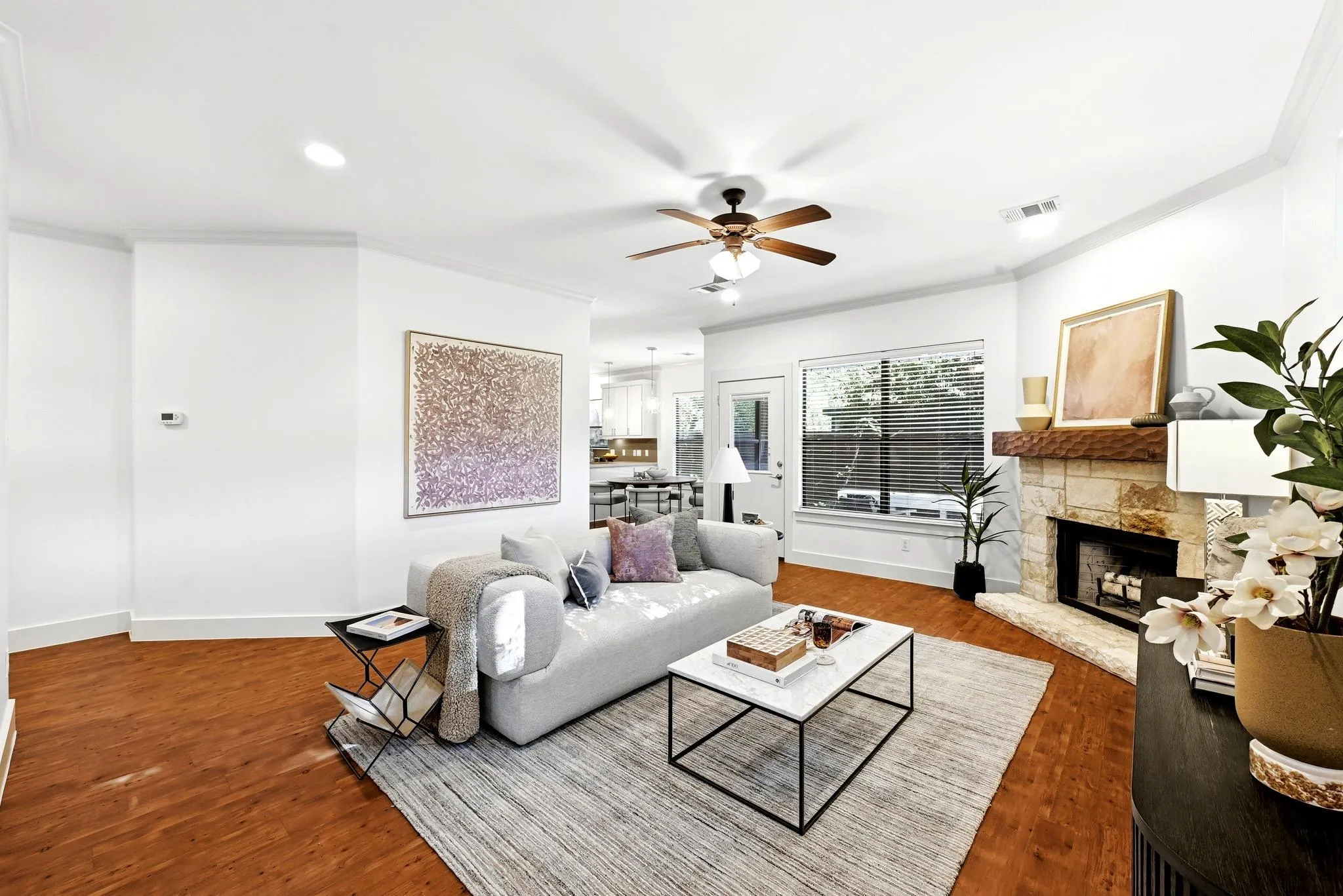 Photo 5 of 610 FLETCHER ST #B