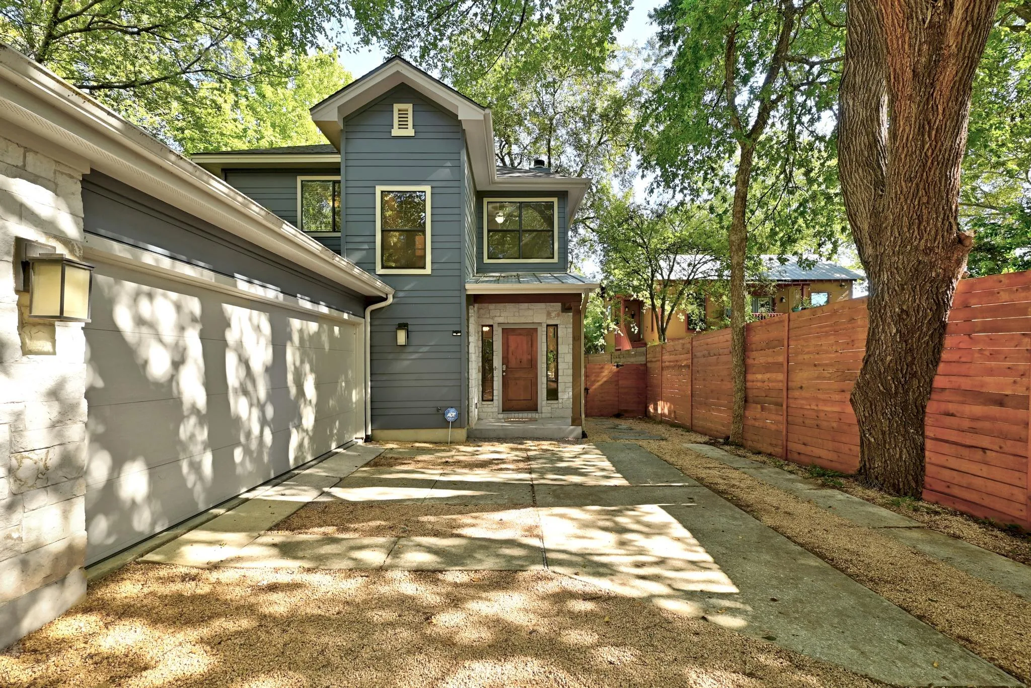 Photo of 610 FLETCHER ST #B, Austin, TX, 78704