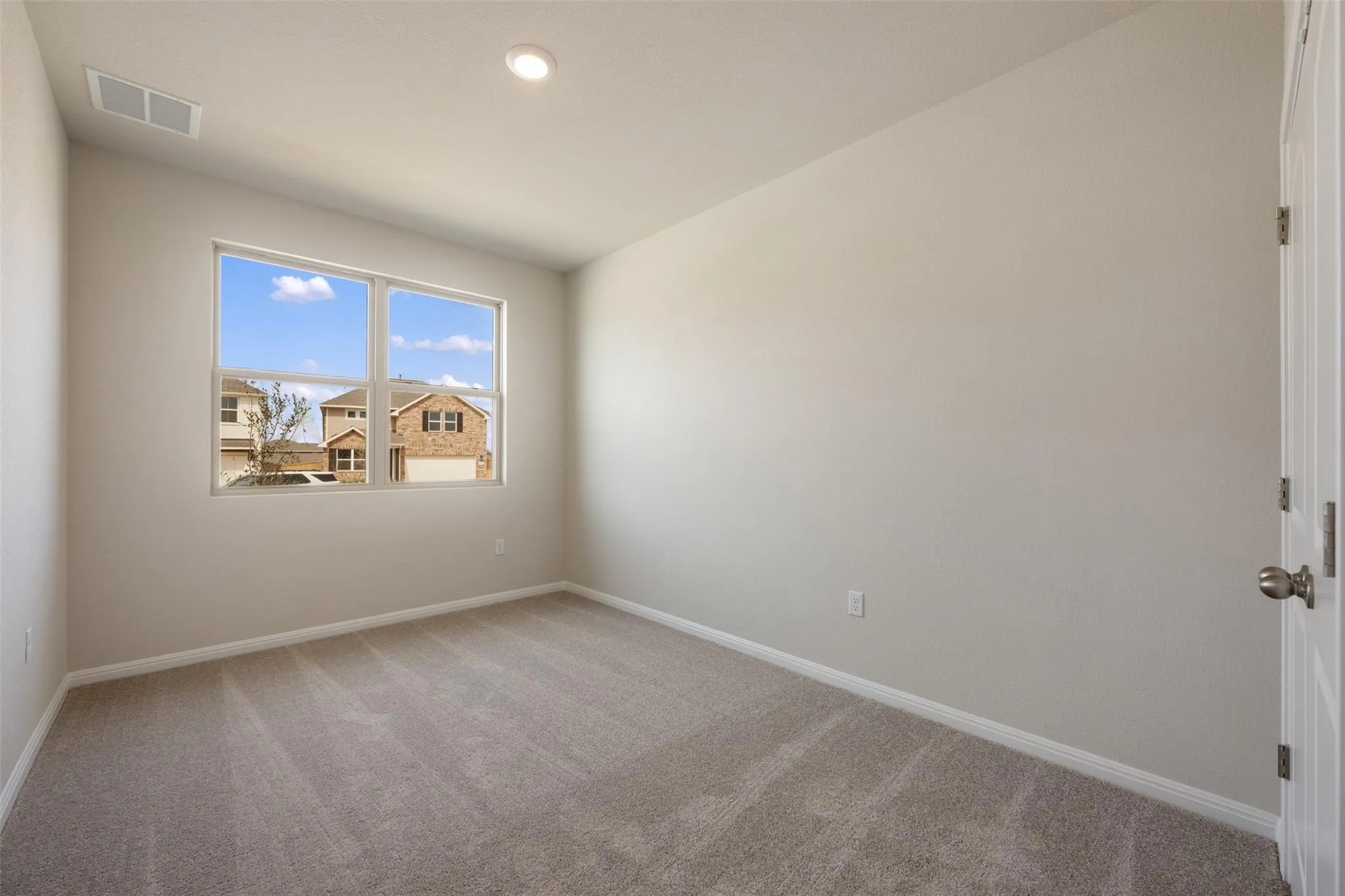 Photo 4 of 136 JANS WAY